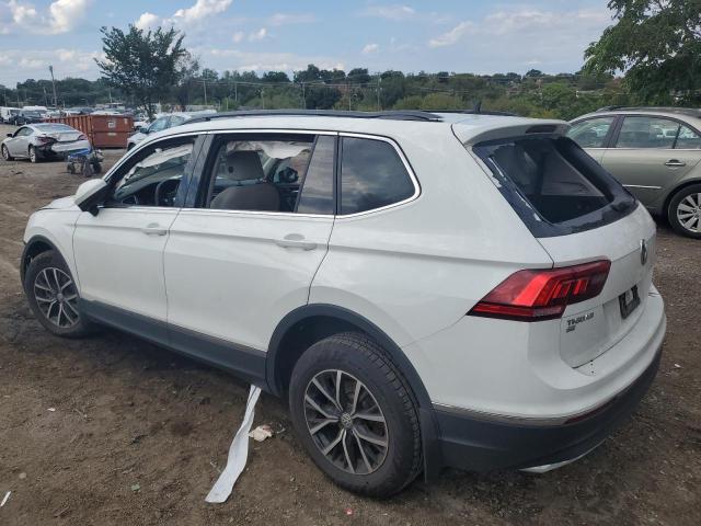 3VV3B7AX2MM024669 Volkswagen Tiguan SE 2