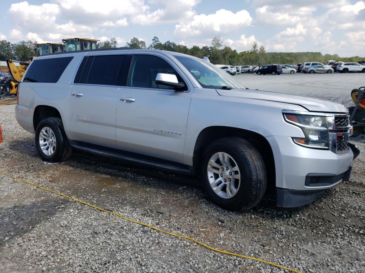 1GNSCHKC8HR153682 2017 Chevrolet Suburban C1500 Lt