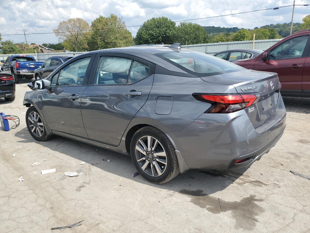 3N1CN8EV6LL831093 Nissan Versa SV 2