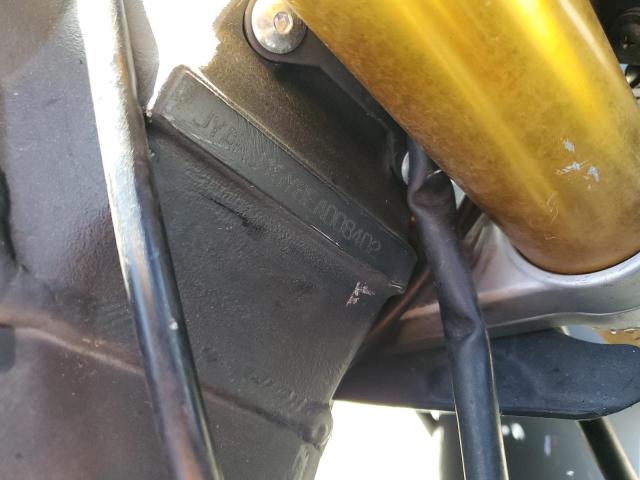 2014 YAMAHA YZFR6 C JYARJ16Y8EA008402