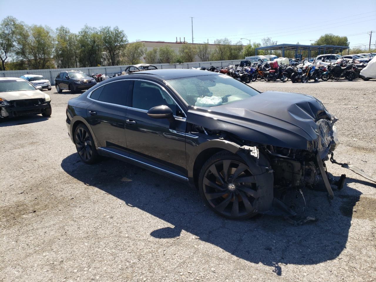 WVWSR7AN3KE025157 2019 Volkswagen Arteon Sel