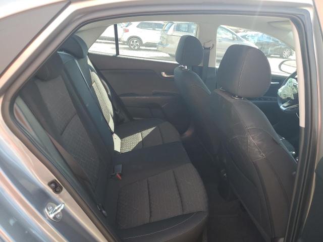 3KPA24AD3PE592681 KIA RIO LX