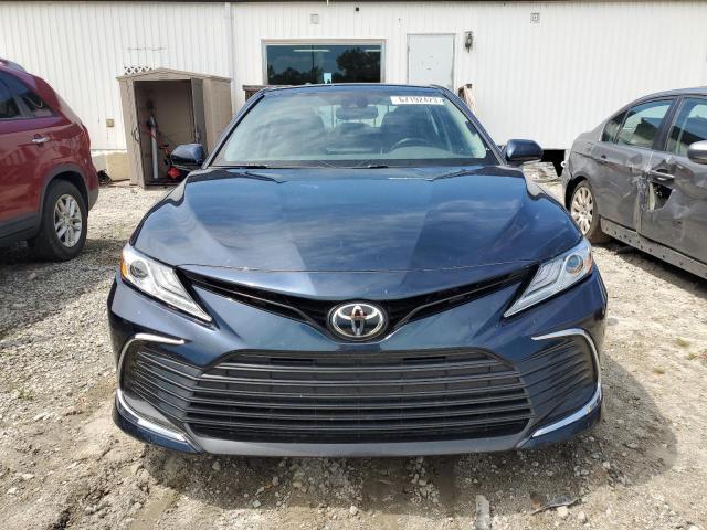 4T1F11AK5MU529886 Toyota Camry XLE 5