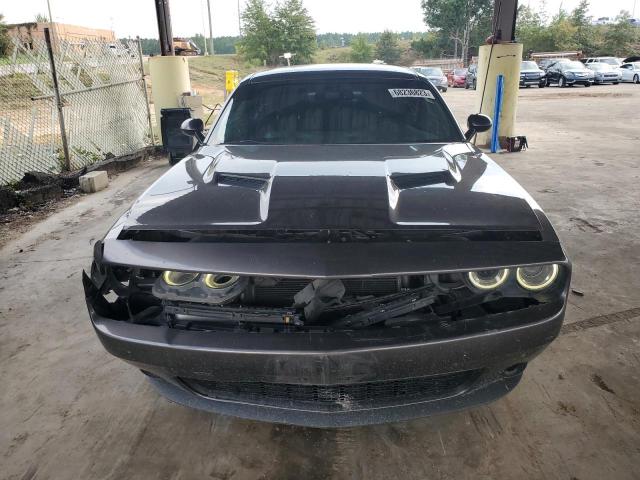2C3CDZAG5FH823016 Dodge Challenger Sxt