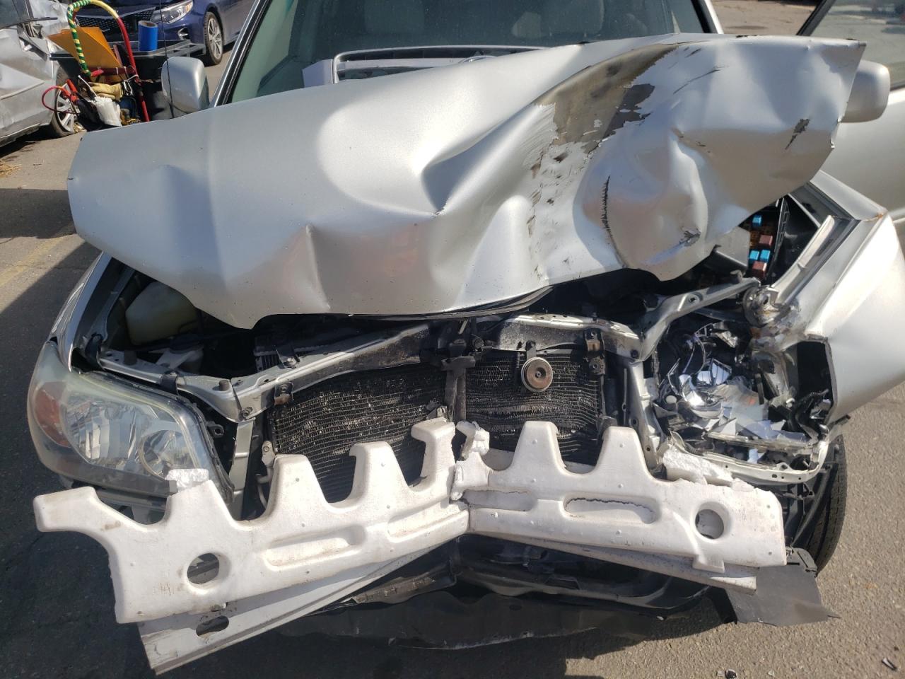 JTEEP21A640021330 2004 Toyota Highlander