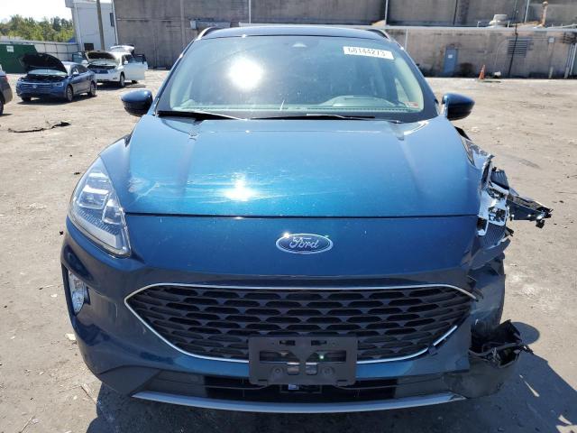 1FMCU9J99LUB92370 Ford Escape Titanium