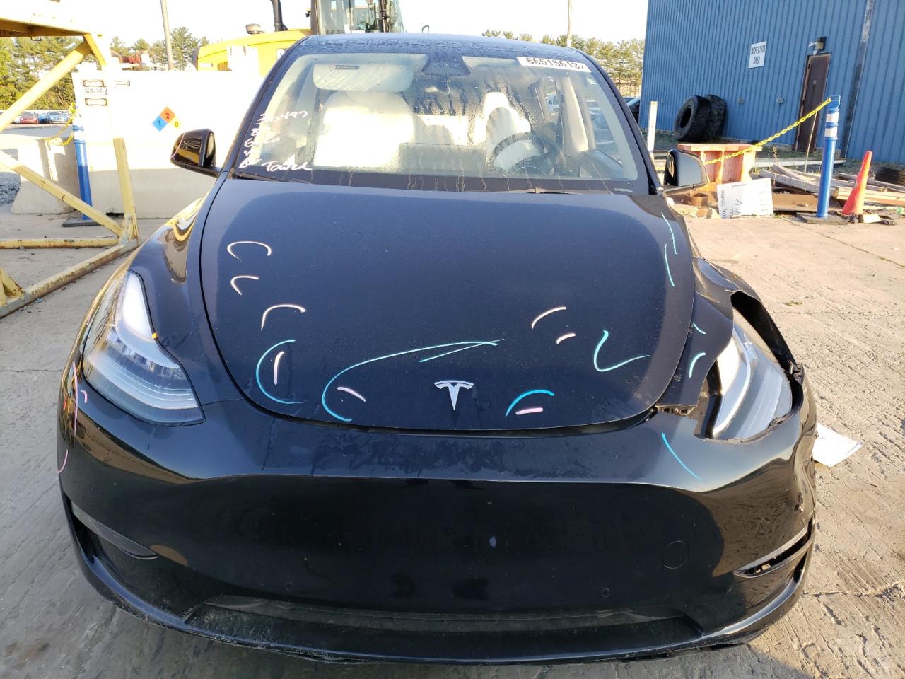 7SAYGDEE6NF396831 Tesla Model Y  5