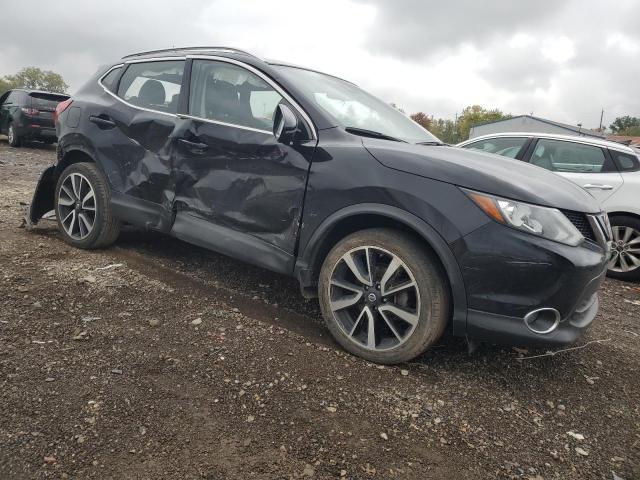 JN1BJ1CR1JW600176 Nissan Rogue Sport S