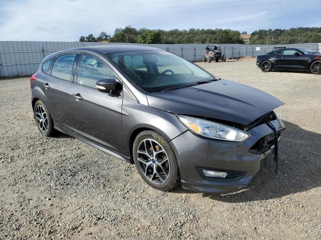 1FADP3K2XFL222135 Ford FOCUS SE