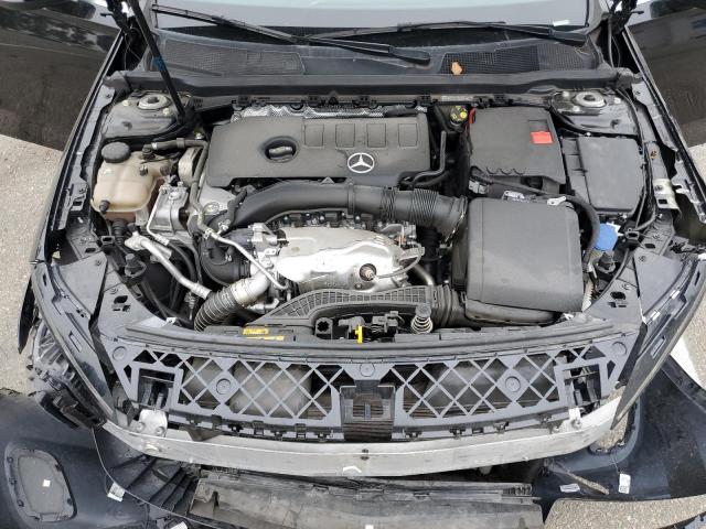 WDD3G4EB3KW002227 Mercedes-Benz A 220