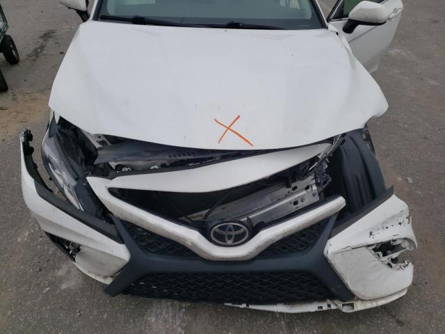 2018 TOYOTA CAMRY L - 4T1B11HK1JU672365