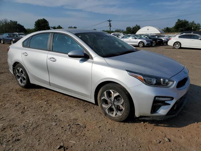 3KPF24AD8KE102184 | 2019 KIA FORTE FE