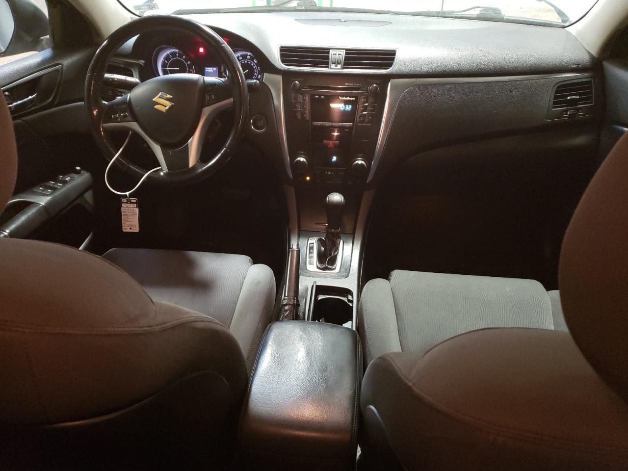 JS2RF9A63B6110284 2011 Suzuki Kizashi at PA - Chalfont, Copart lot 