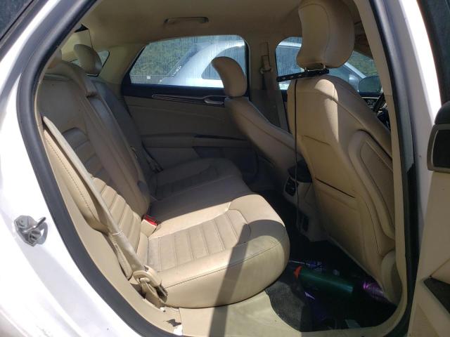 3FA6P0HD5FR188431 Ford FUSION SE