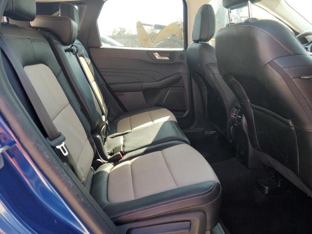 1FMCU9J97NUA97793 Ford Escape Titanium