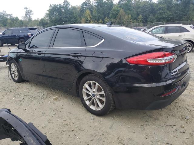 3FA6P0HD5KR213757 Ford Fusion SE 2