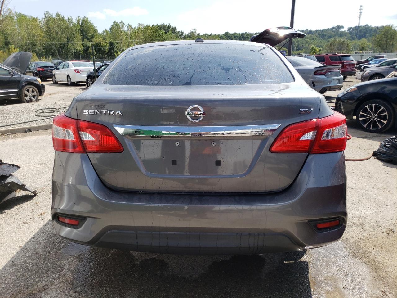 2016 Nissan Sentra S vin: 3N1AB7APXGL669105