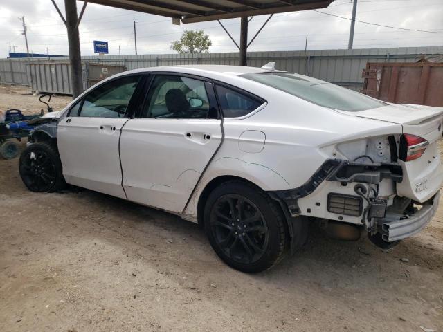 3FA6P0HD7LR188023 Ford Fusion SE 2