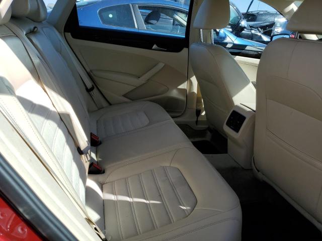 2015 VOLKSWAGEN PASSAT SEL - 1VWCV7A35FC121580