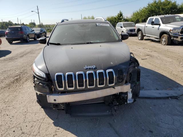 1C4PJLLB4JD618393 Jeep Cherokee Latitude Plus