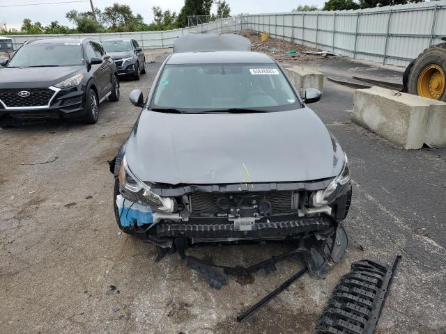 1N4BL4BV1KC138427 Nissan ALTIMA S