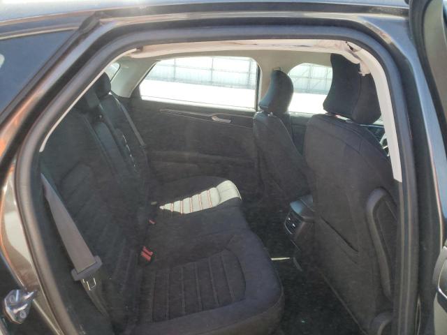 3FA6P0HD1FR213731 Ford FUSION SE