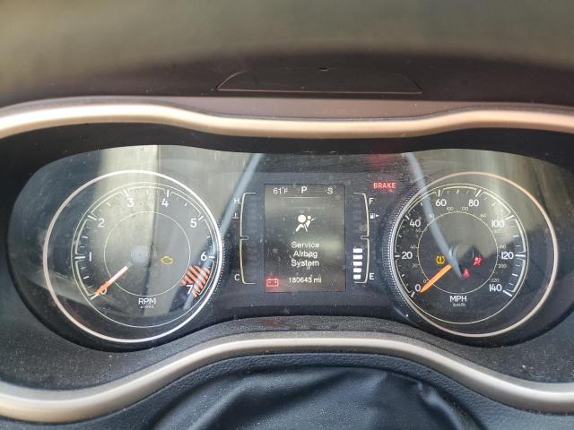 1C4PJMAB0FW633364 Jeep Cherokee Sport
