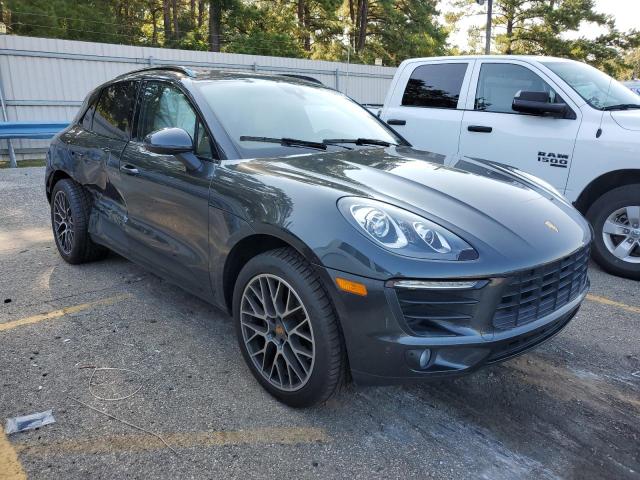 VIN WP1AA2A53JLB15066 2018 Porsche Macan no.4