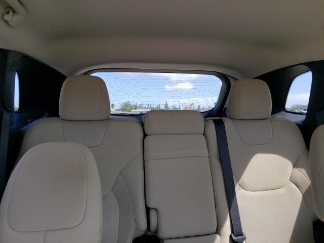 1C4PJLCX6JD524737 Jeep Cherokee Latitude