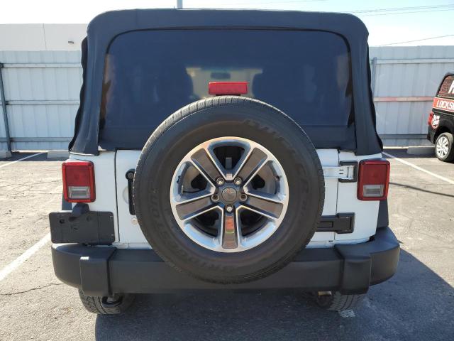 1C4HJWDG1HL556323 Jeep Wrangler Unlimited Sport
