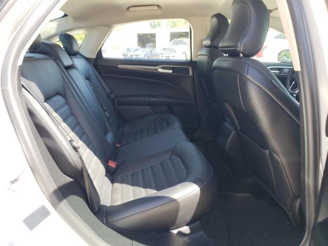 3FA6P0HD6JR198040 Ford FUSION SE