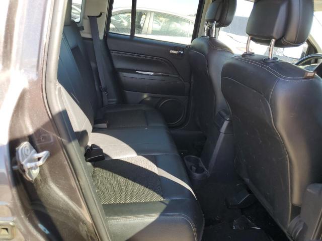 1C4NJDEB6GD635957 Jeep Compass Latitude