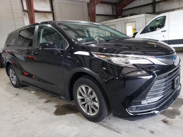 5TDKRKECXNS117926 Toyota All Models SIENNA LE 4