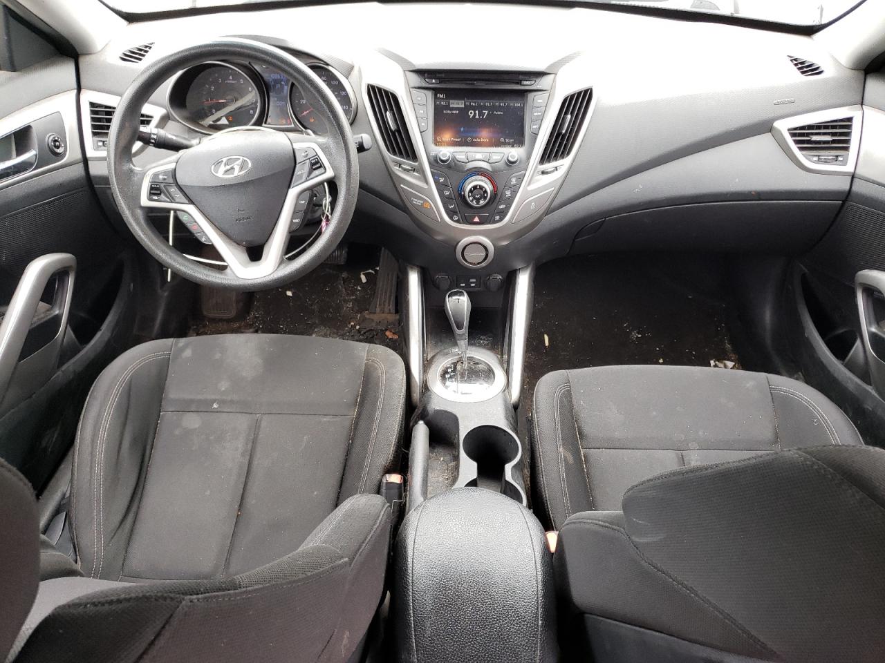 KMHTC6ADXGU262678 2016 Hyundai Veloster