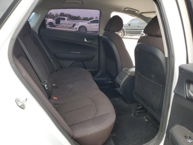 5XXGT4L38KG305380 KIA Optima Lx