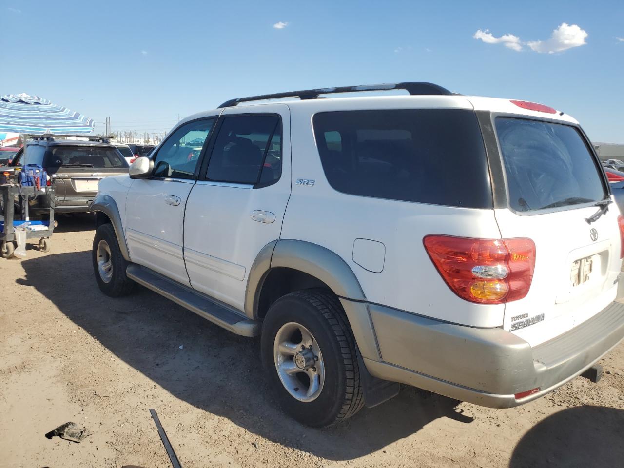 5TDZT34A61S054002 2001 Toyota Sequoia Sr5