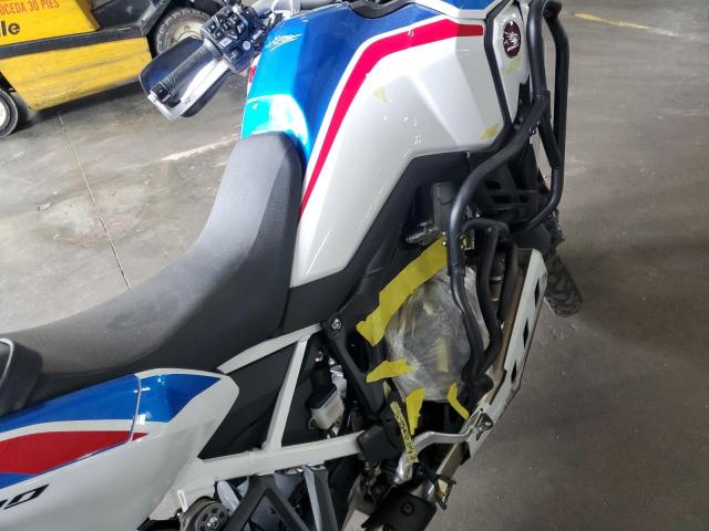 2021 HONDA CRF1100 A JH2SD101XMK100247