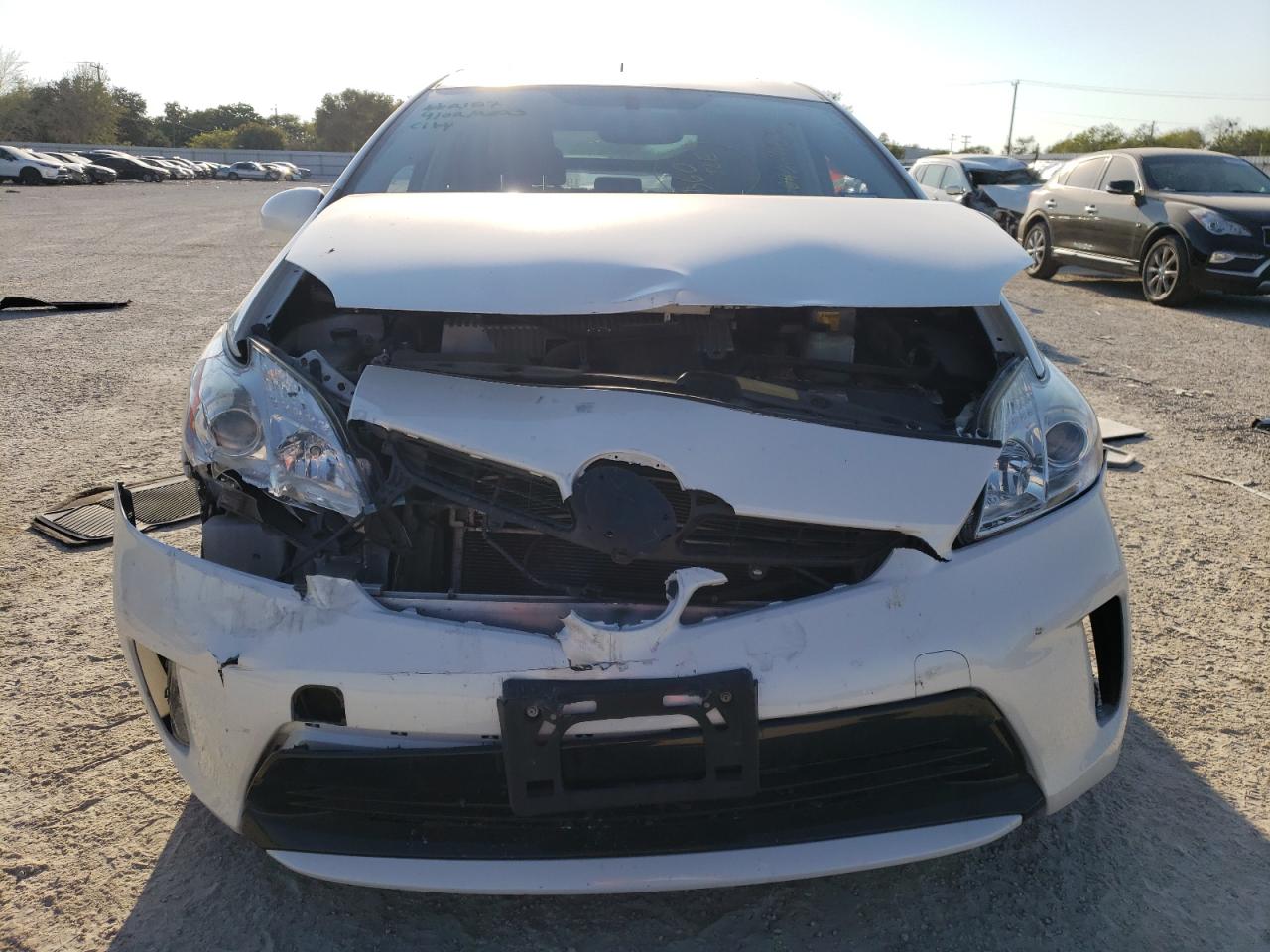 JTDKN3DUXE0367875 2014 Toyota Prius JTDKN3DUXE0367875 2014 Toyota Prius