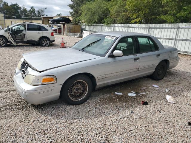 2001 Ford Crown Victoria LX