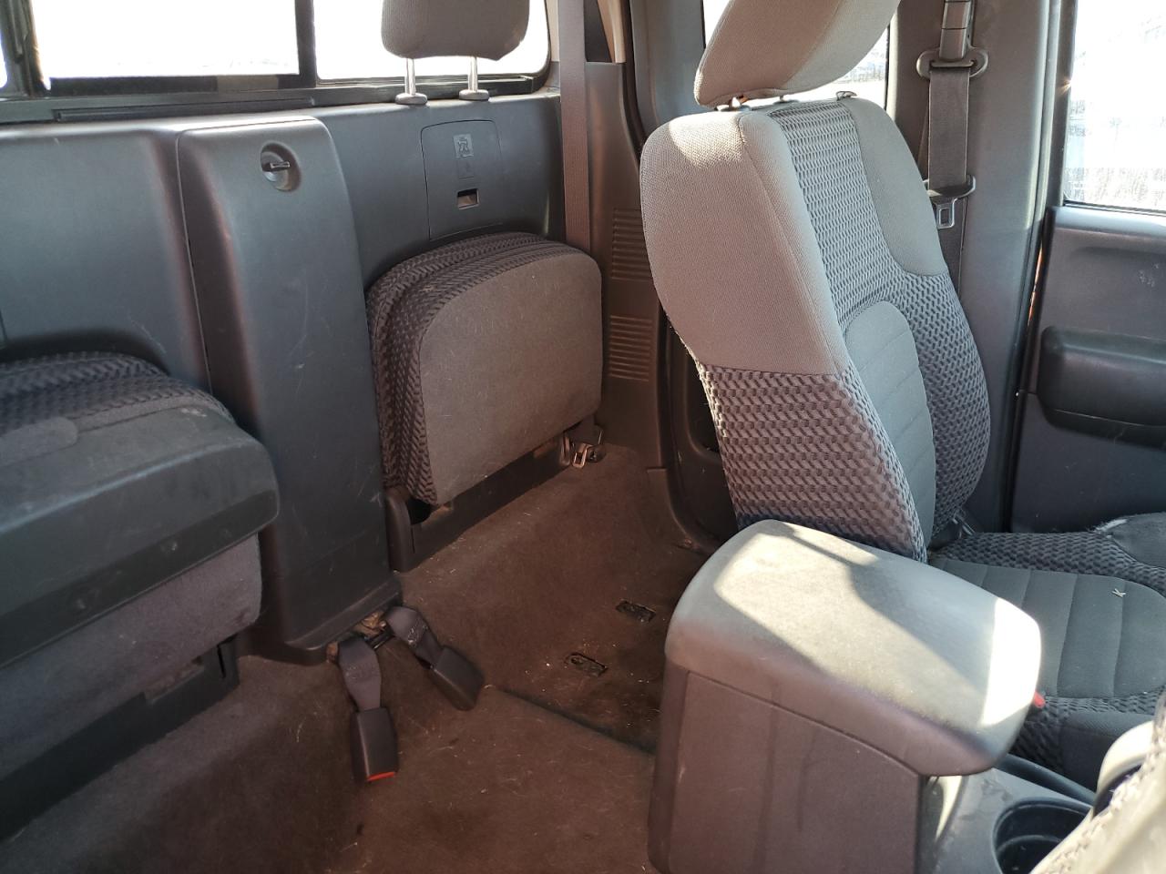 1n6ad0cw8bc409824 1N6AD0CW8BC409824 2011 Nissan Frontier Sv