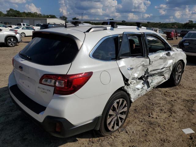 4S4BSETCXJ3332402 Subaru Outback Touring