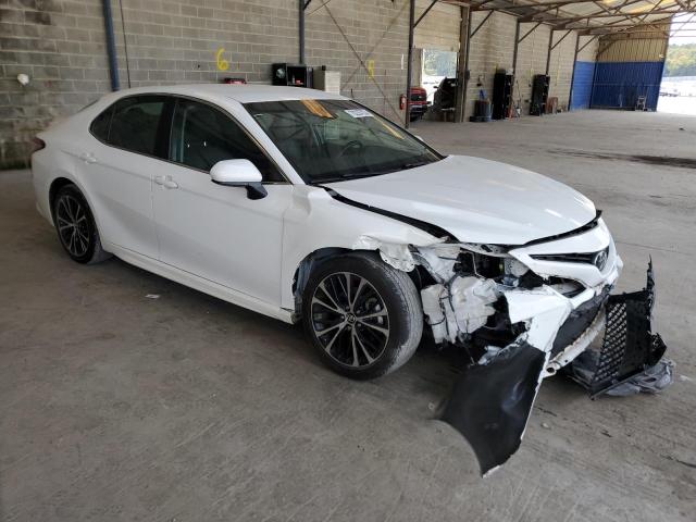  TOYOTA CAMRY 2018 Білий