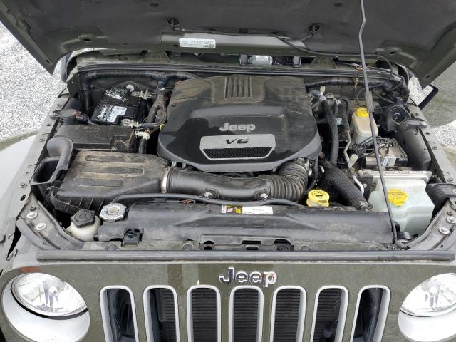 1C4GJWBG6GL124453 Jeep Wrangler Sahara