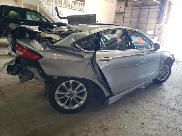 3FA6P0HD1LR252346 Ford Fusion SE 3