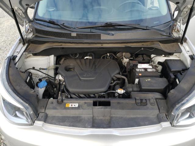 KNDJN2A21F7800405 KIA Soul