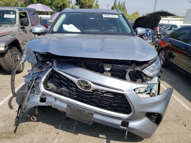 VIN 5TDGZRBH1LS005690 2020 Toyota Highlander, Xle no.5