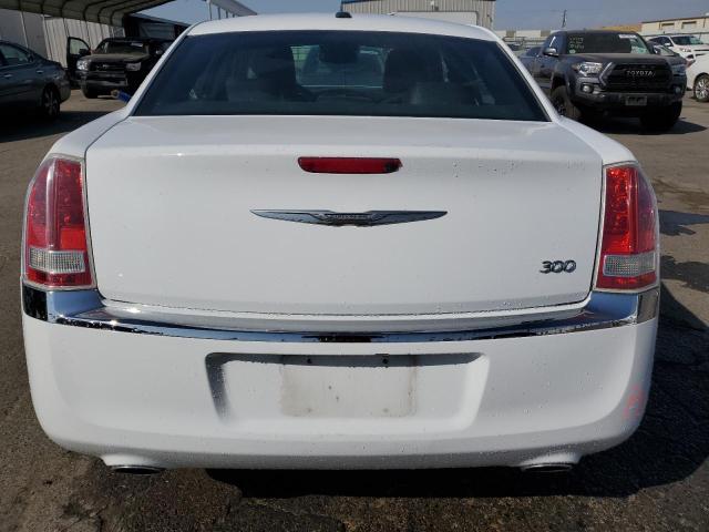 2C3CCAAG9EH329745 Chrysler 300