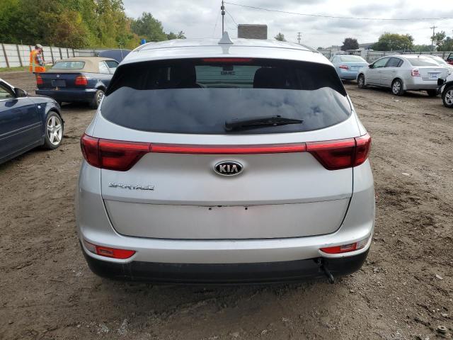 KNDPMCAC1J7318148 KIA Sportage Lx