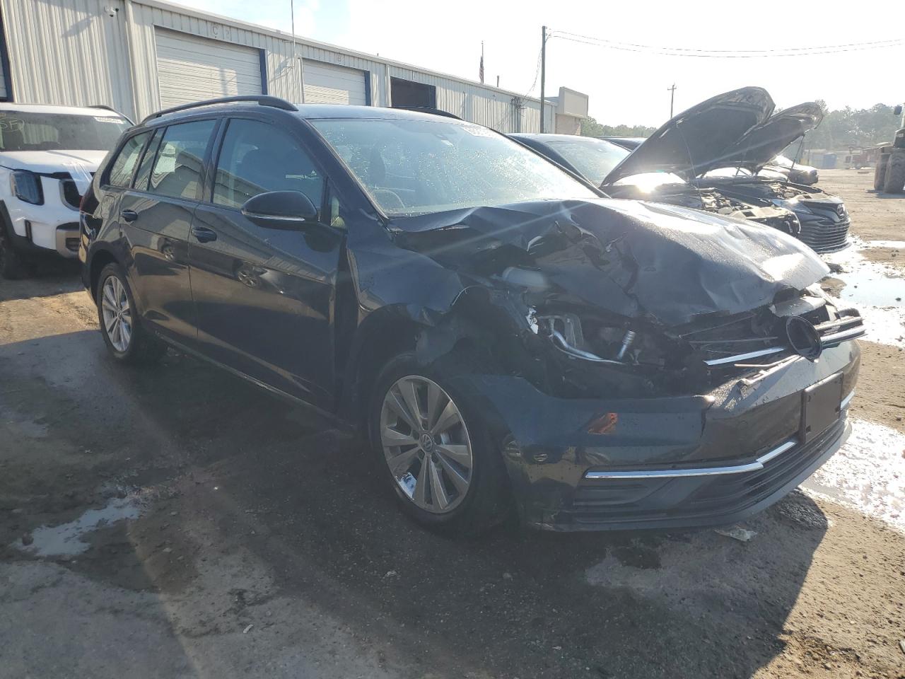 2019 Volkswagen Golf Sportwagen S vin: 3VW117AU8KM510315