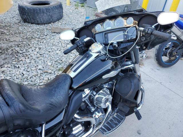 2018 HARLEY-DAVIDSON FLHTK SHRI 1HD1KND19JB617898